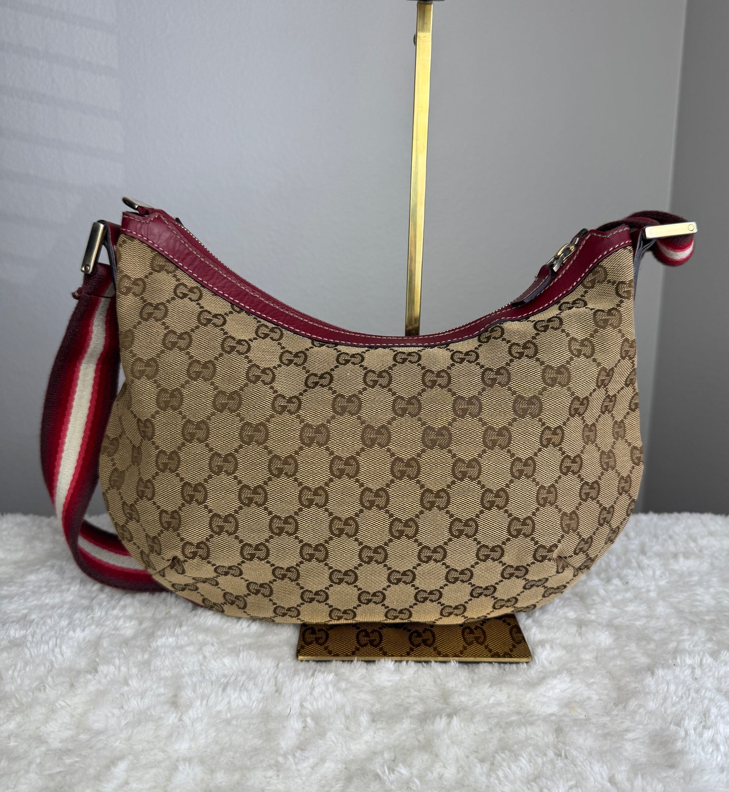 GUCCI Web Half Moon GG canvas Red