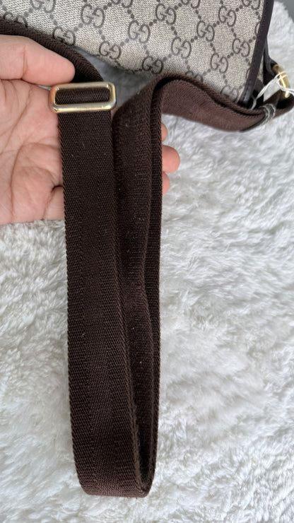 GUCCI Flap Crossbody GG Supreme Coated canvas Brown