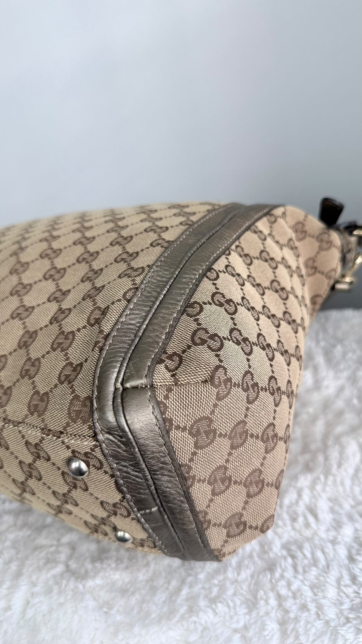 GUCGI Bella Tote GG Canvas Handbag with strap Gold