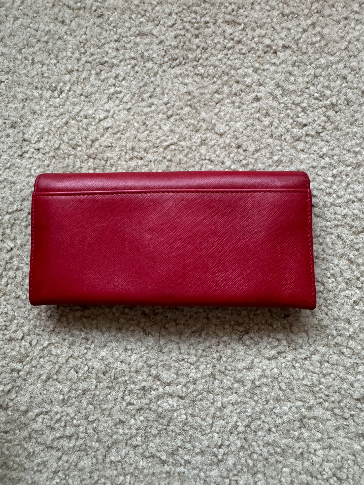 Ferrragamo vara Bow saffiano red