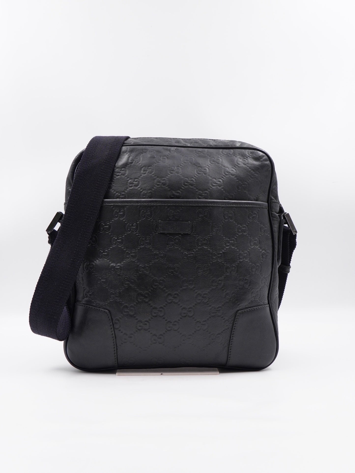 Gucci Monogram leather black