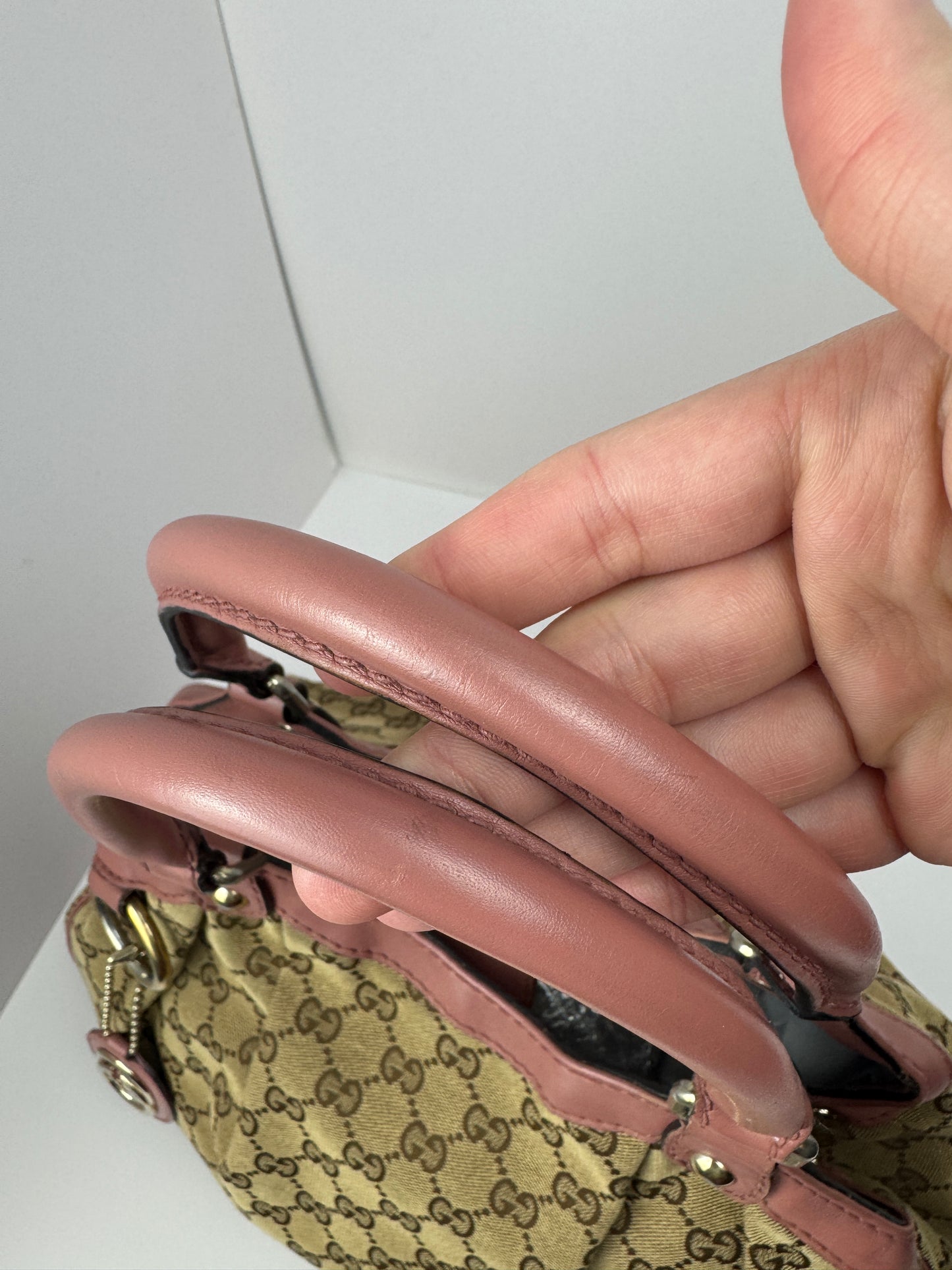 Gucci Sukey Hobo Shoulder GG Canvas Pink