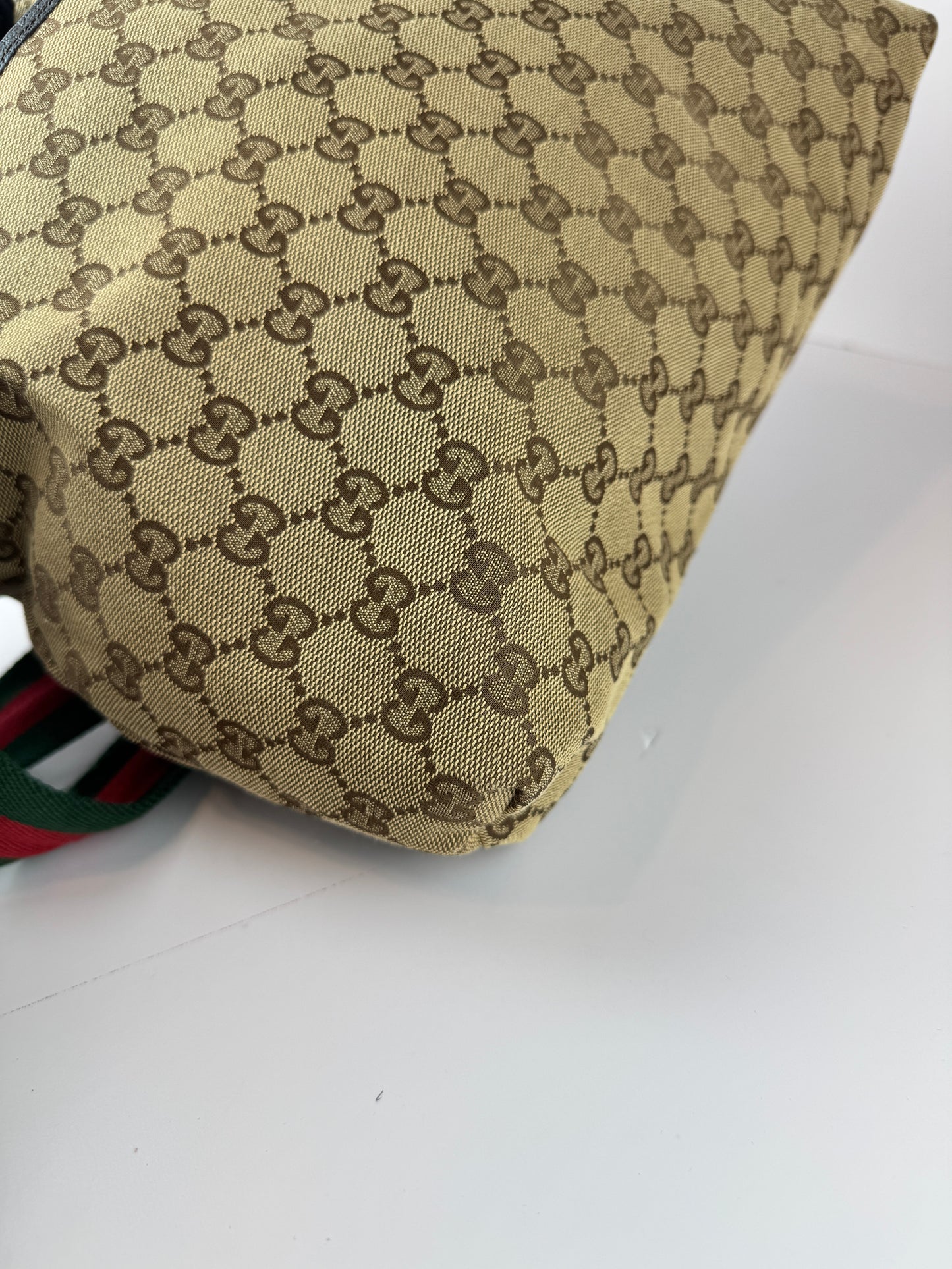 Gucci Web Flat Messenger GG Canvas Brown