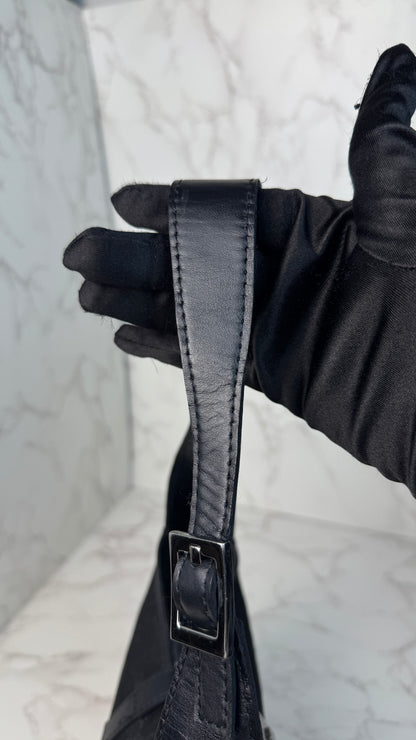 Gucci Jackie Hobo GG Canvas Shoulder Bag Black (Vintage)