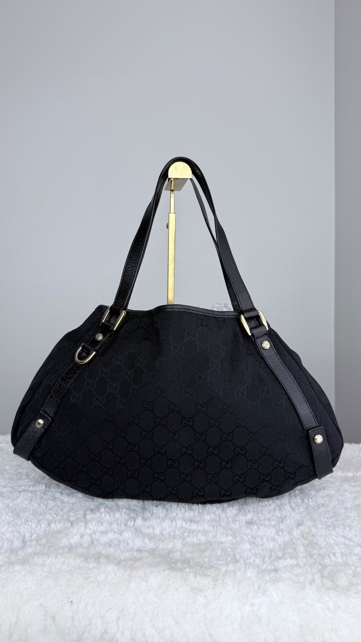 GUCCI Hobo Abbey GG Canvas Black