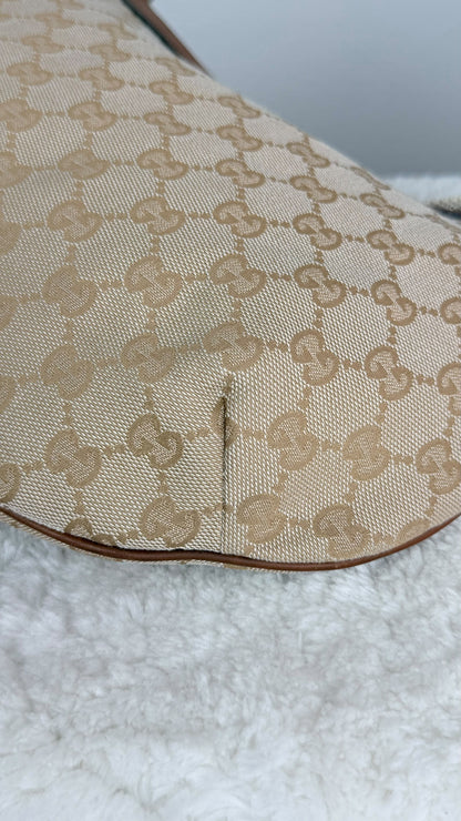 GUCCI Halfmoon GG Canvas Medium