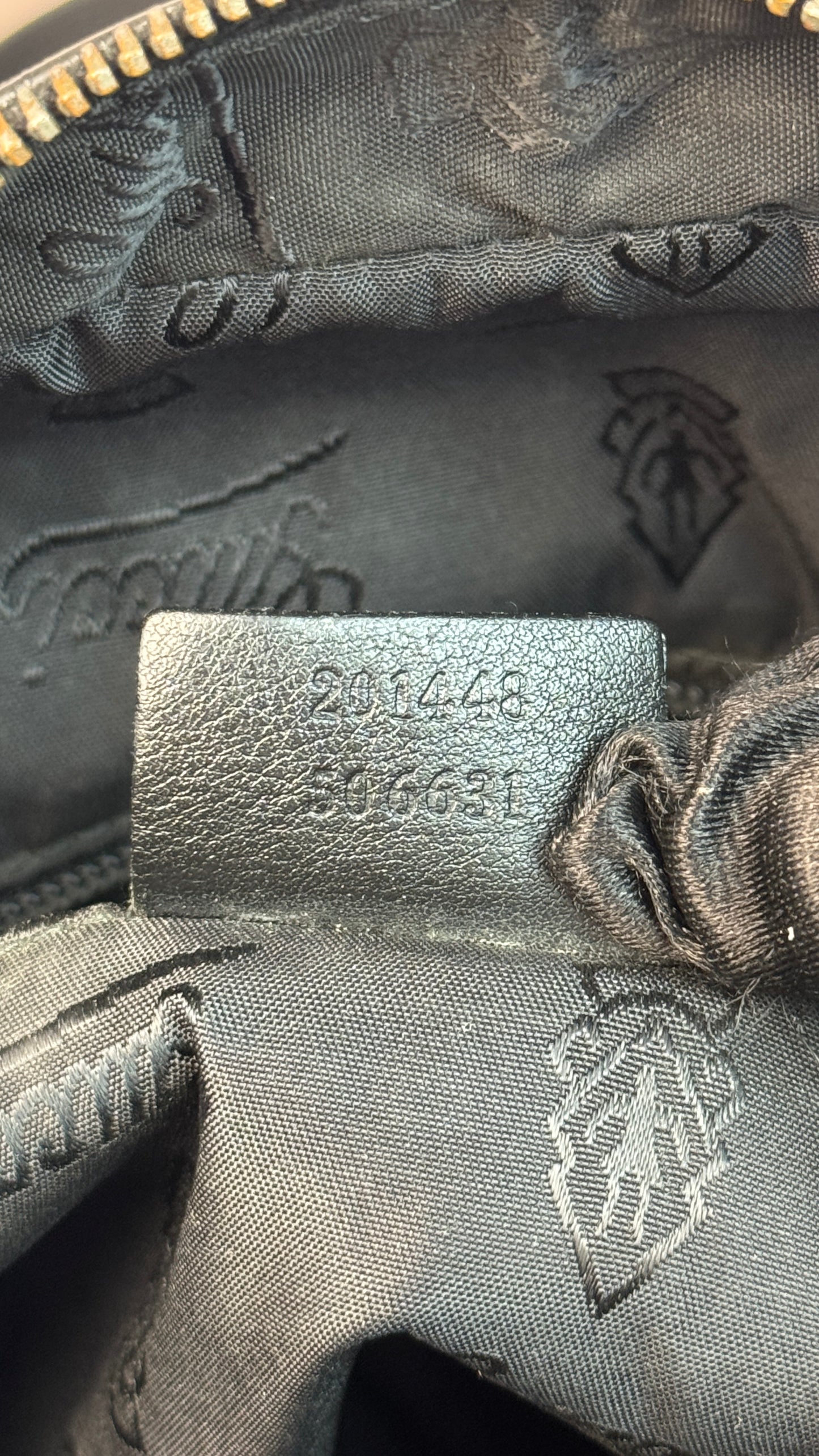 Gucci Front Zip GG Monogram  Messenger (Vintage)