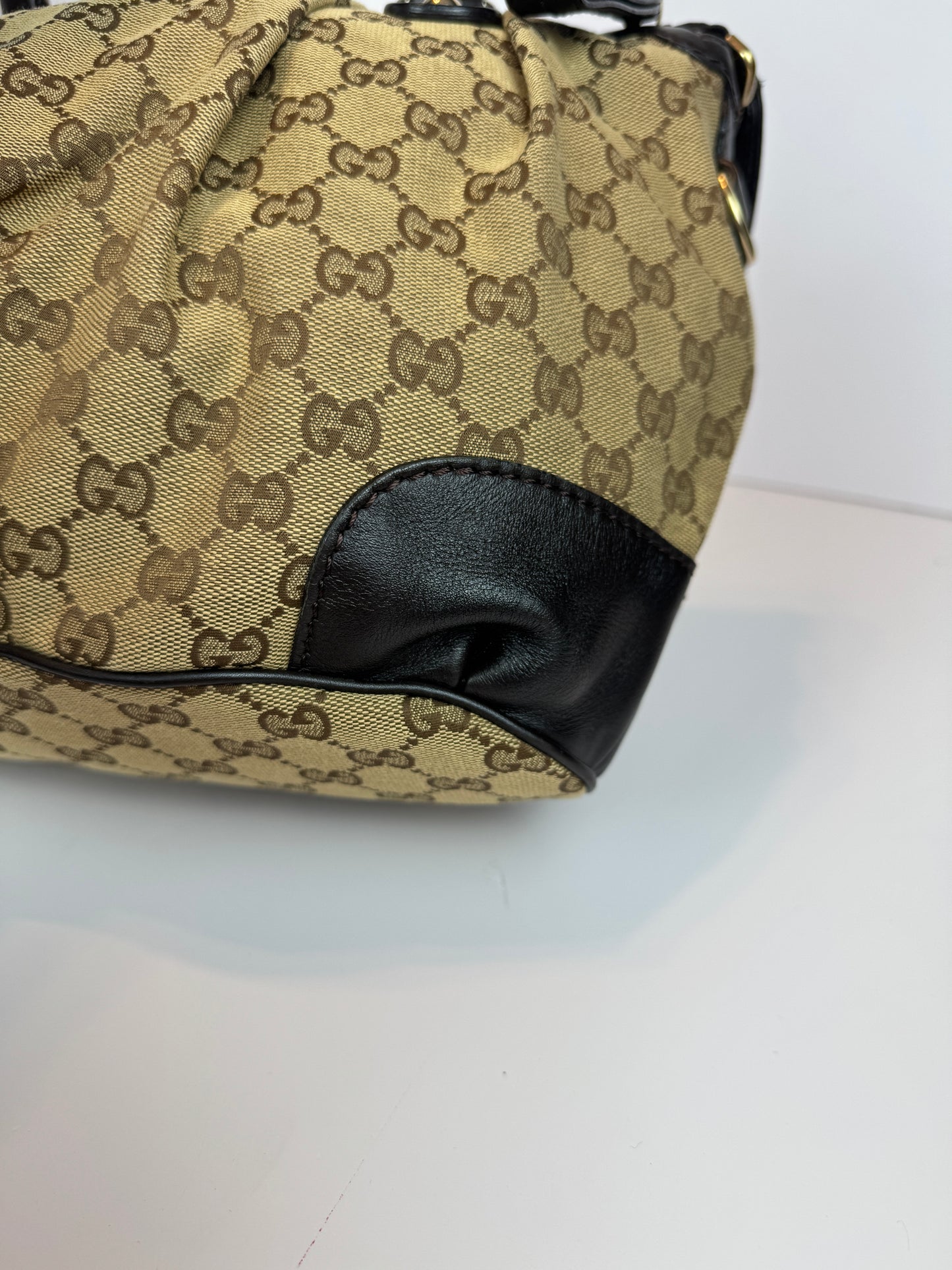 GUCCI Sukey Crossbody GG Canvas Brown