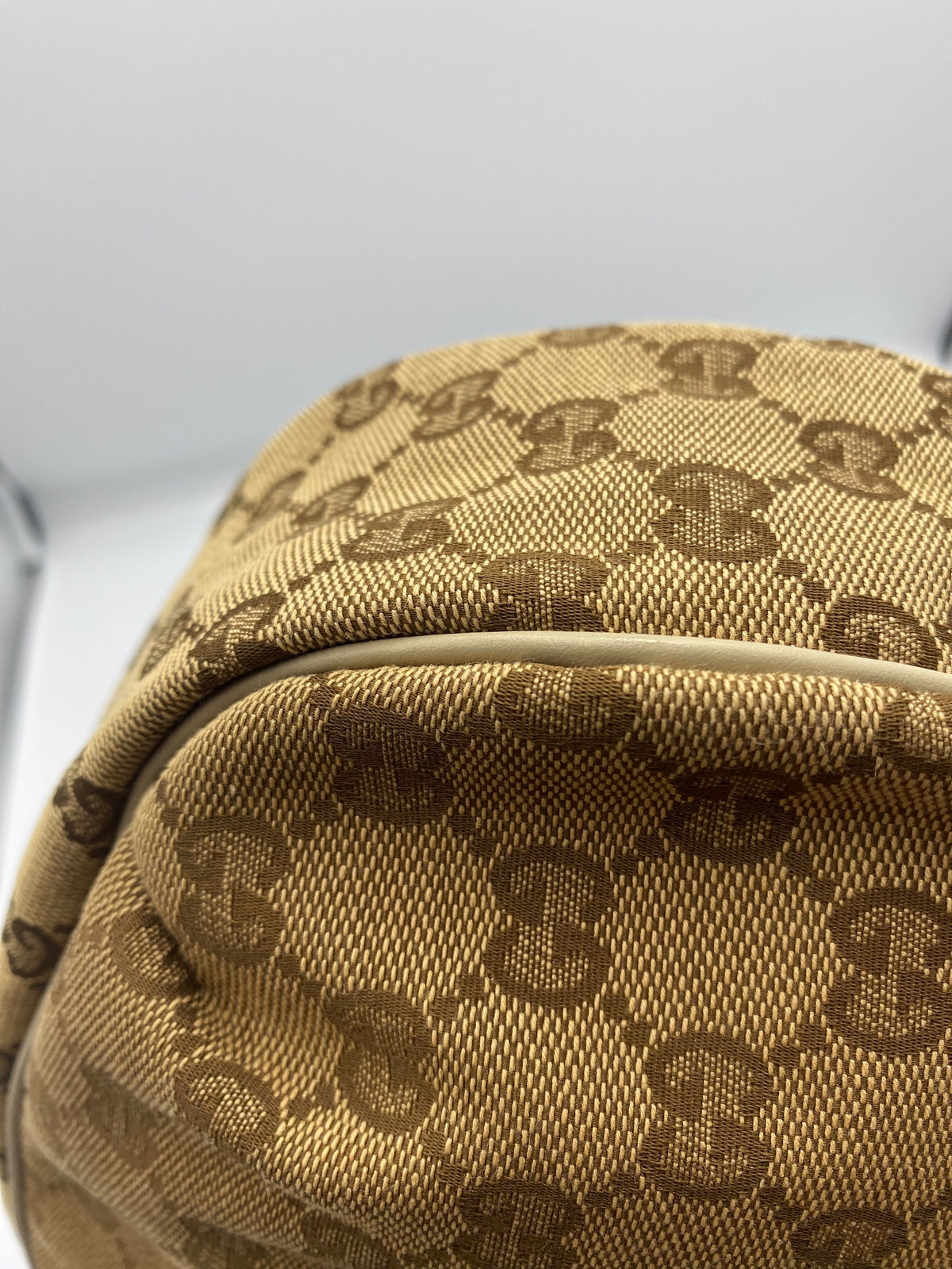 GUCCI New ladies Hobo GG Canvas White