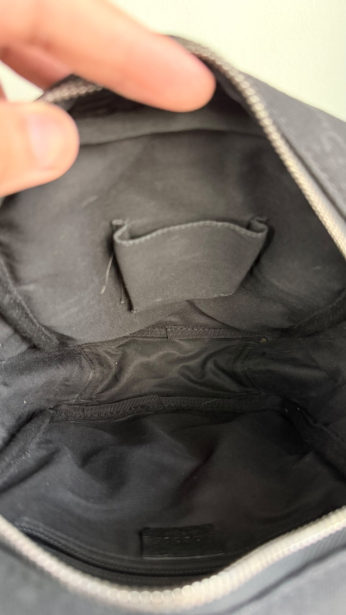 GUCCI Front pocket GG canvas Black Crossbody Black