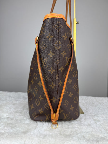 LOUIS VUITTON Neverfull Limited Monogram MM 2011