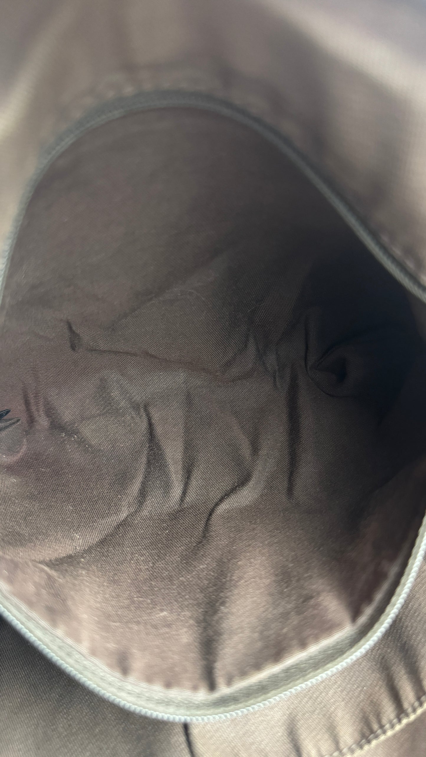 Gucci Sukey Hobo GG Canvas Medium