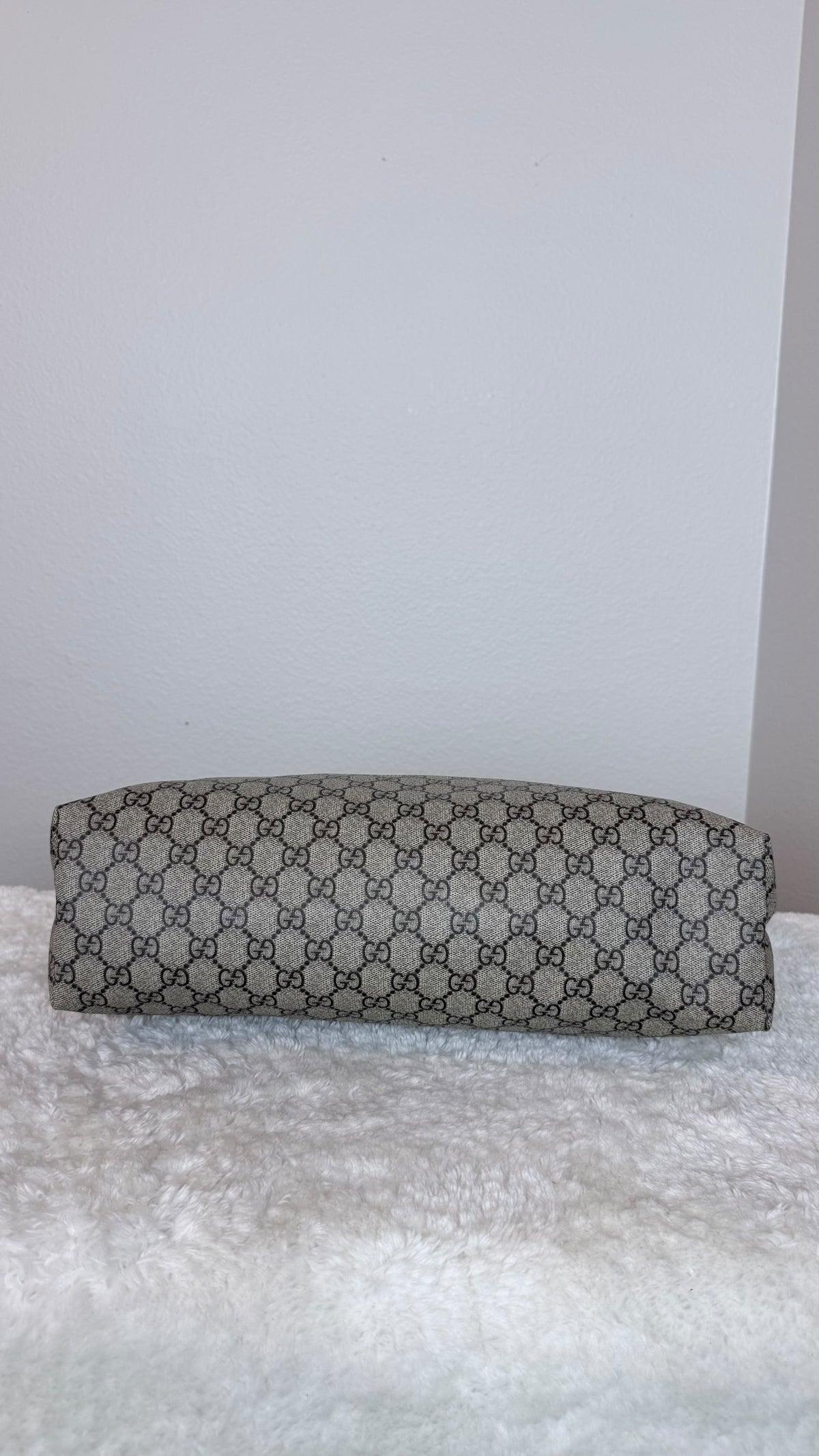 GUCCI Tote Medium GG Supreme Coated canvas pink