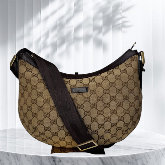 Gucci Half Moon Shoulder GG Canvas Brown