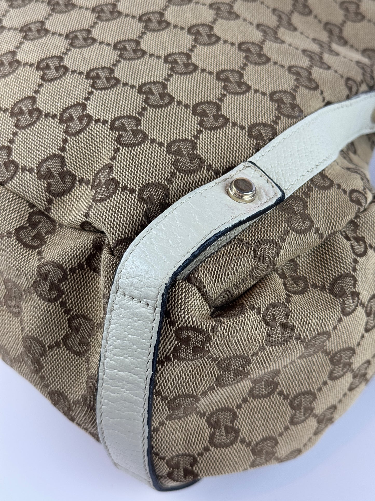 Gucci Abbey Hobo Shoulder Bag GG Canvas