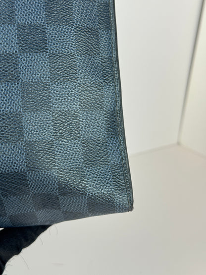 LOUIS VUITTON Damier Cobalt Jungle Pochette  Voyage MM