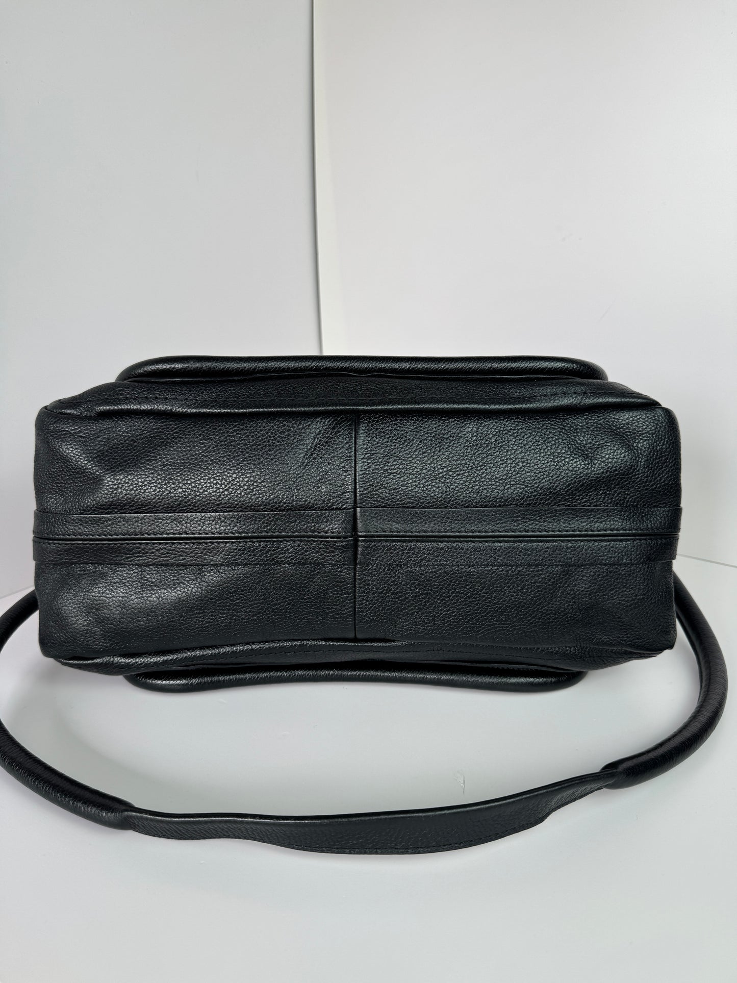 CHLOE Paraty Top Handle Bag Medium Leather Black