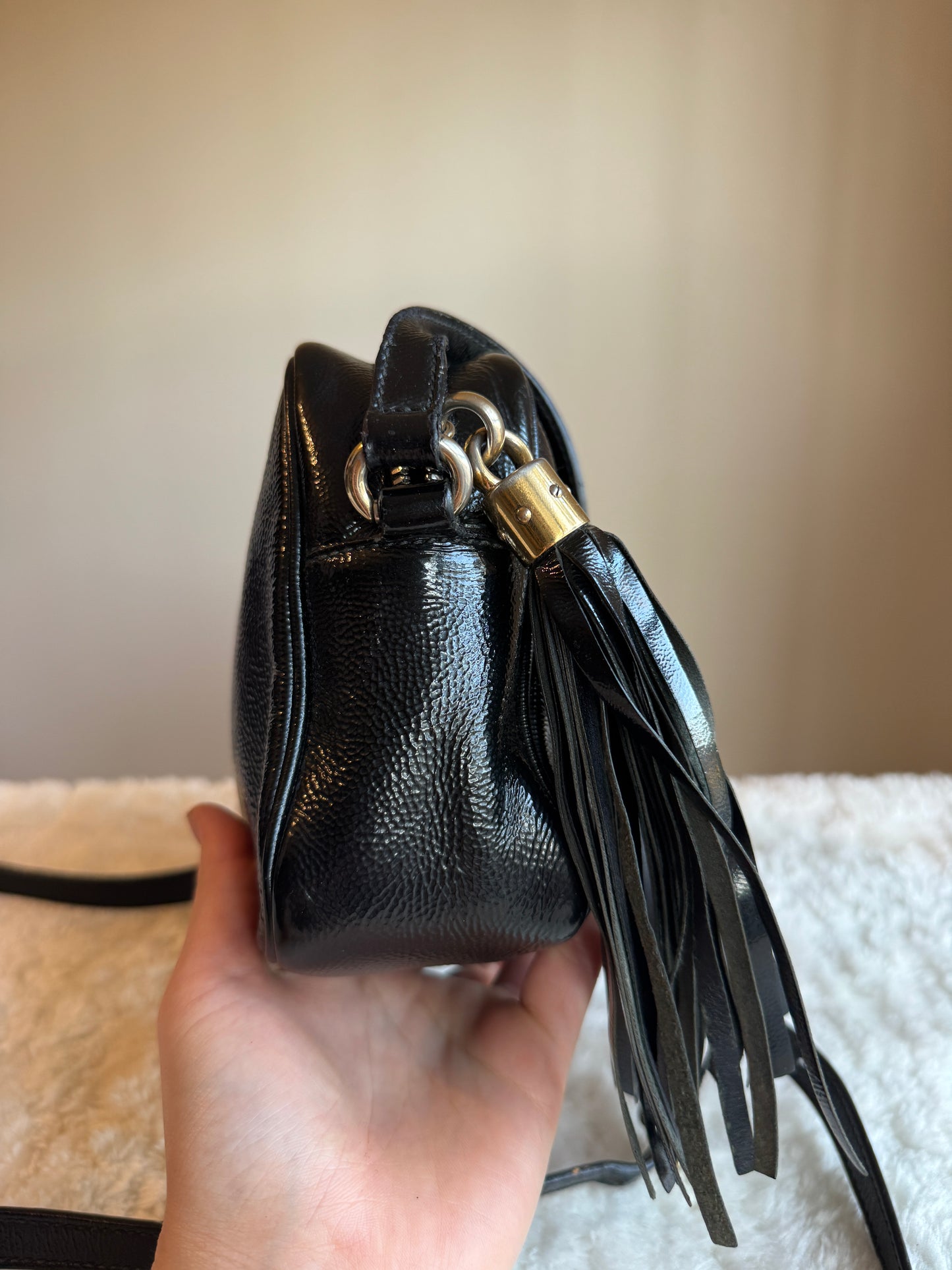 GUCCI Soho Disco Crossbody bag patent leather small black