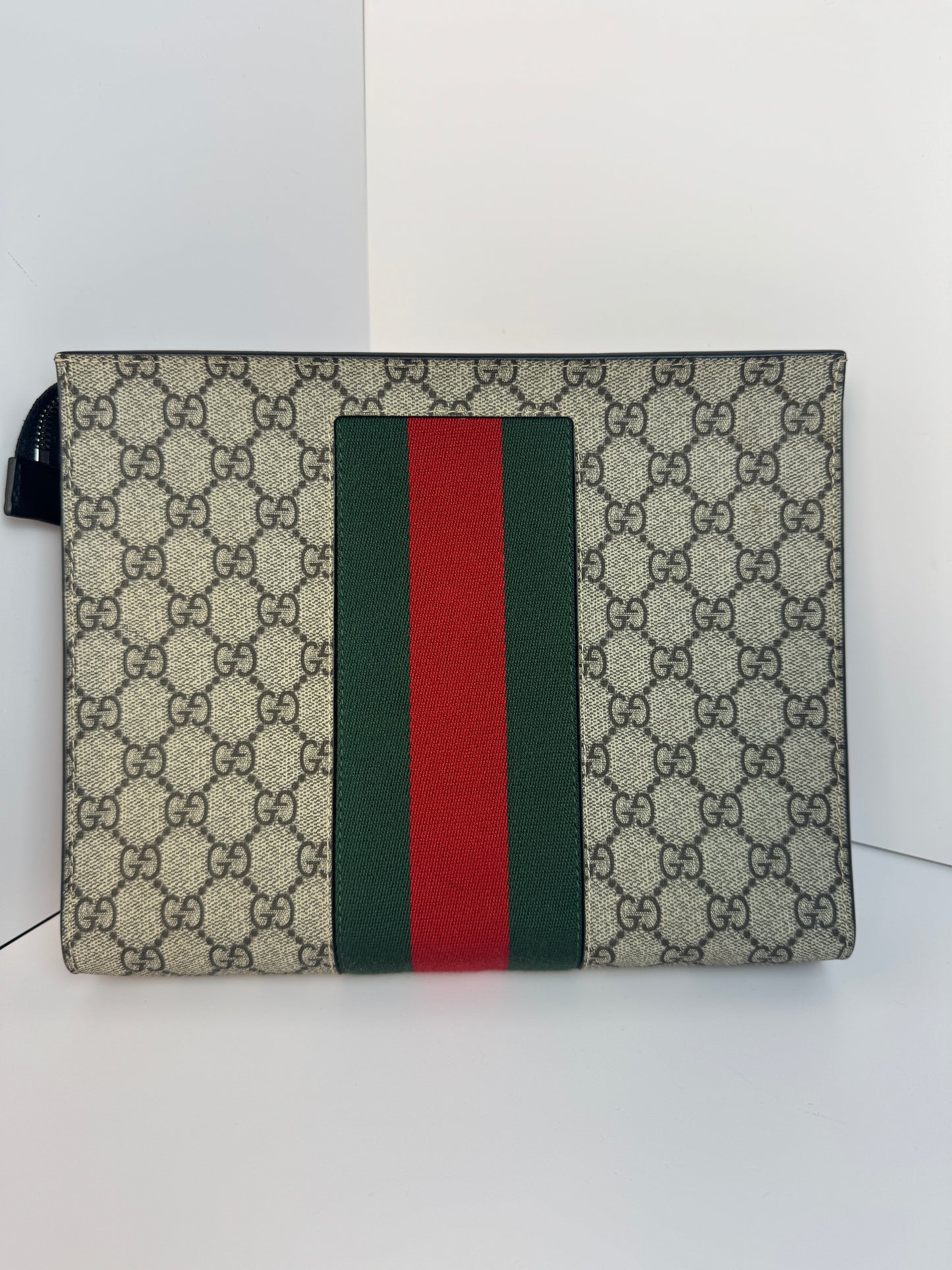 Gucci Beige GG Supreme Canvas Toiletry Pouch with Green and Red Web Stripe