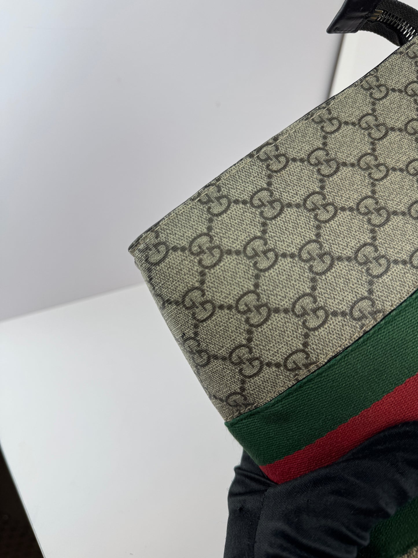 Gucci Web Clutch GG Supreme Coated  Canvas