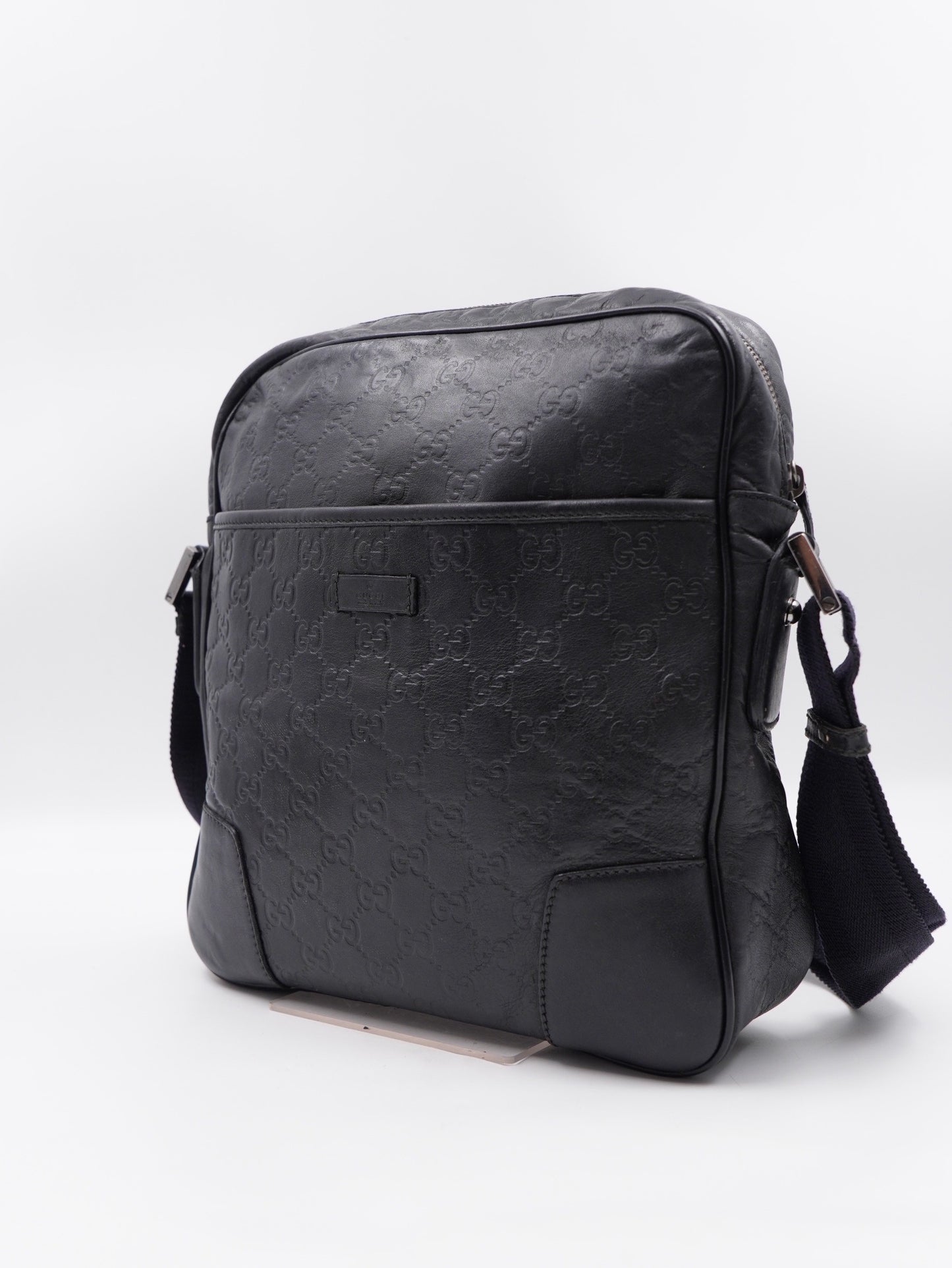 Gucci Monogram leather black