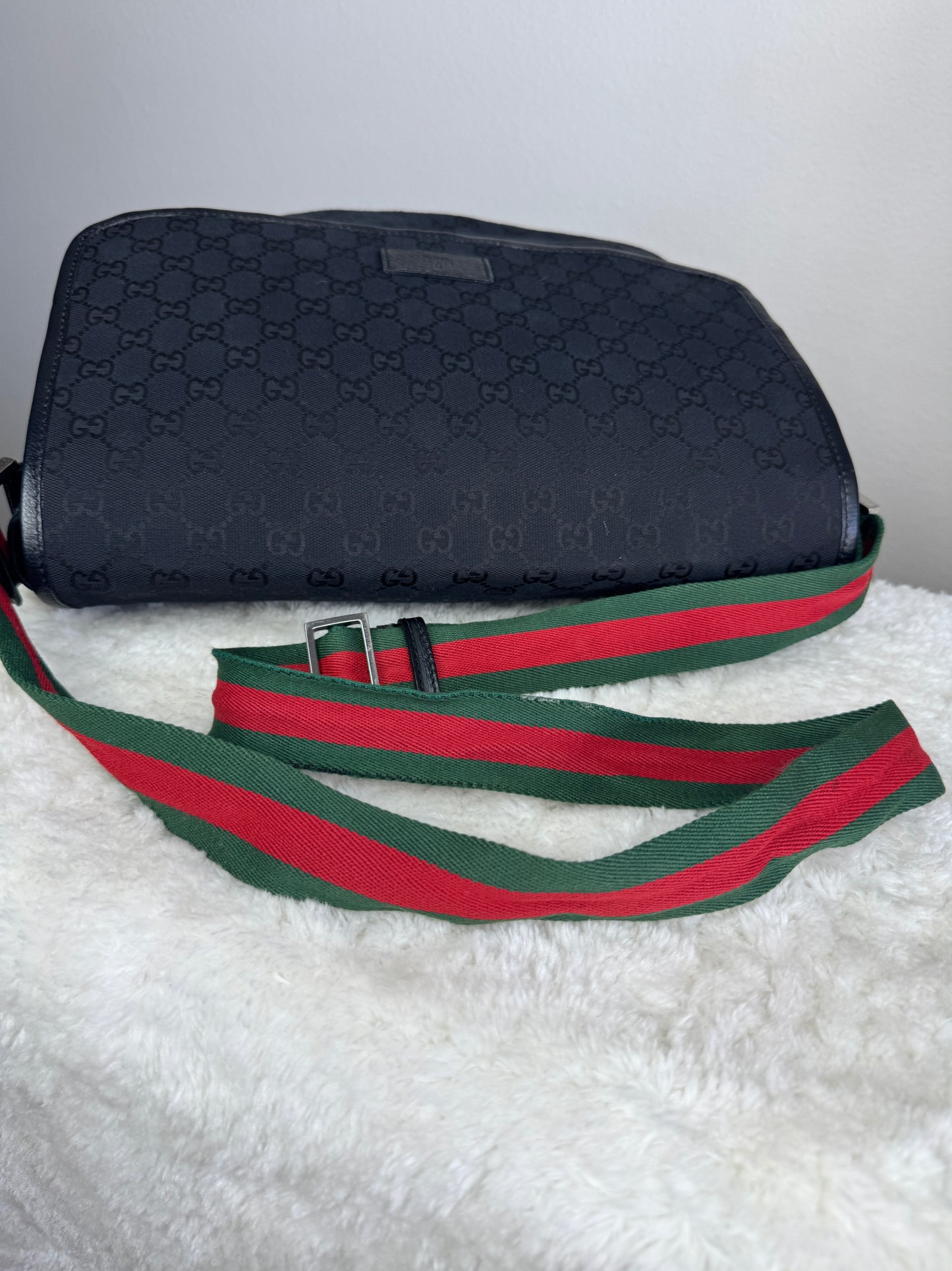 GUCCI Web Flap Messenger GG Canvas Black