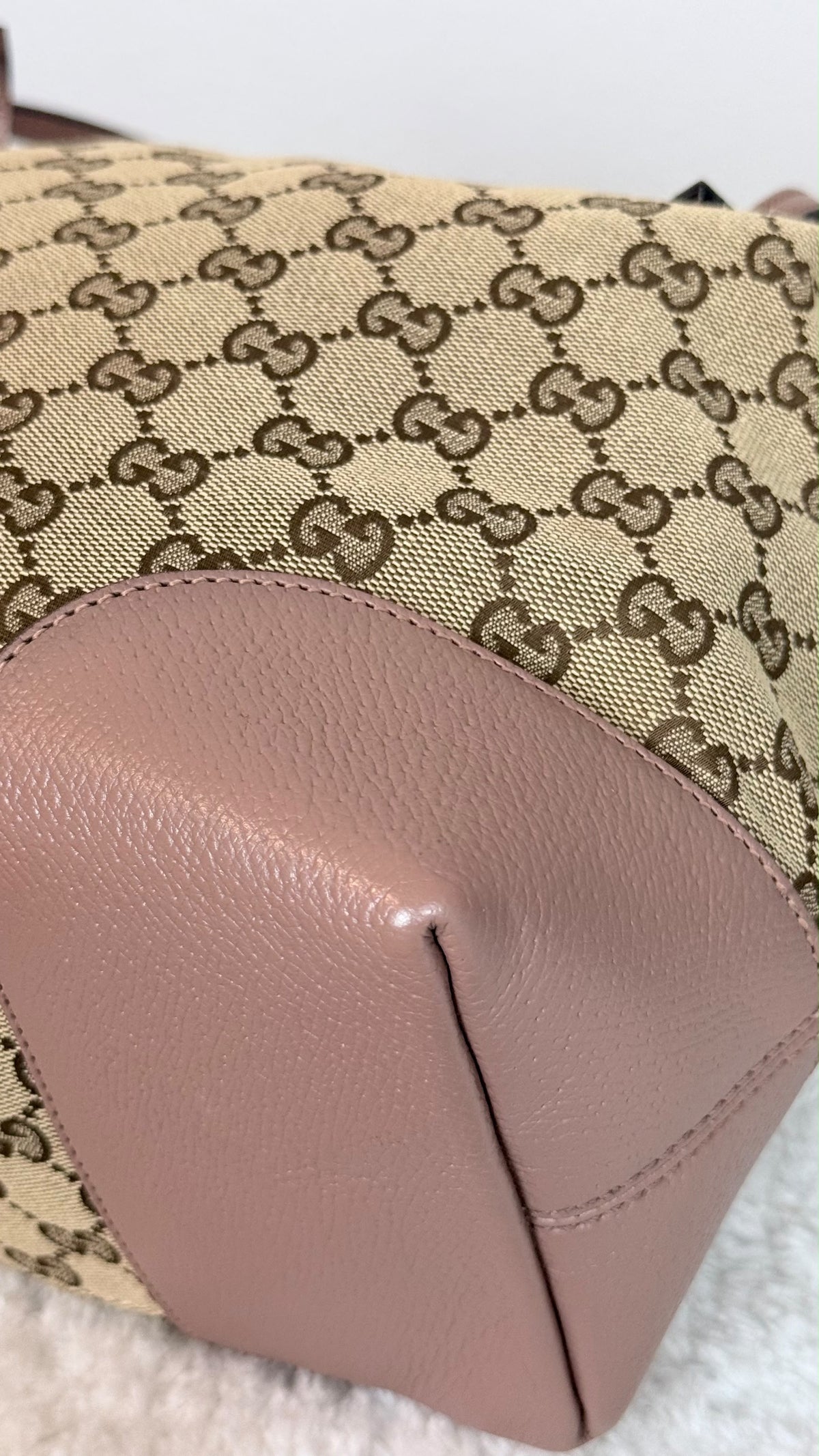 GUCCI Bree Top Handle GG Canvas Pink