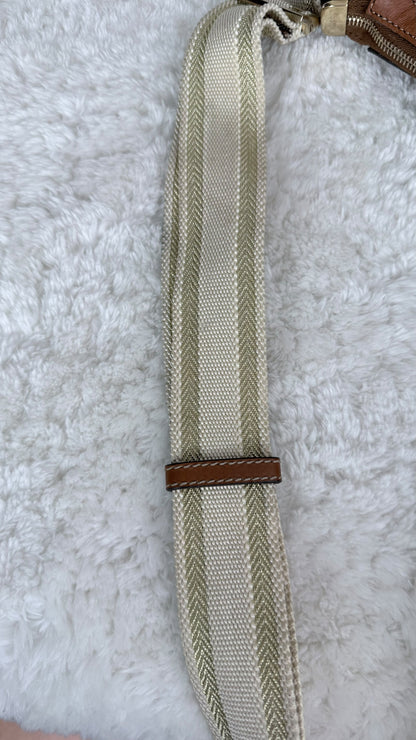 GUCCI Halfmoon GG Canvas Medium