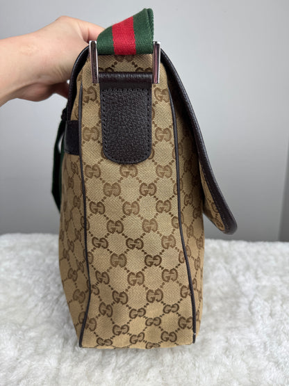 GUCCI Web Strap Messenger GG Canvas Brown