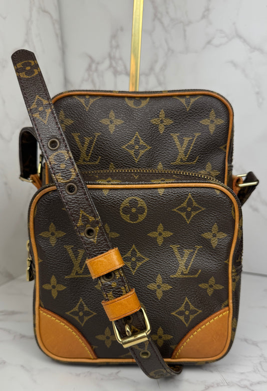 Louis Vuitton Amazon Monogram Crossbody