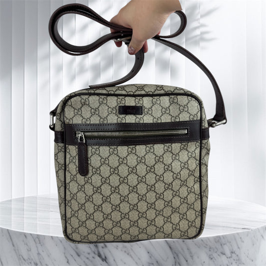 Gucci Front Zip Leather Messenger Brown