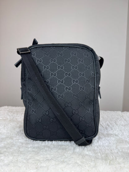 GUCCI GG canvas crossbody Black