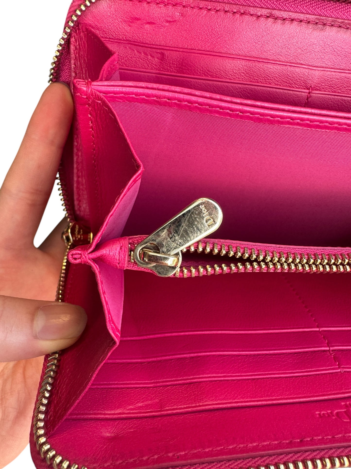 WA4👛Dior Long wallet zippy Red (COA Included) retail $1350