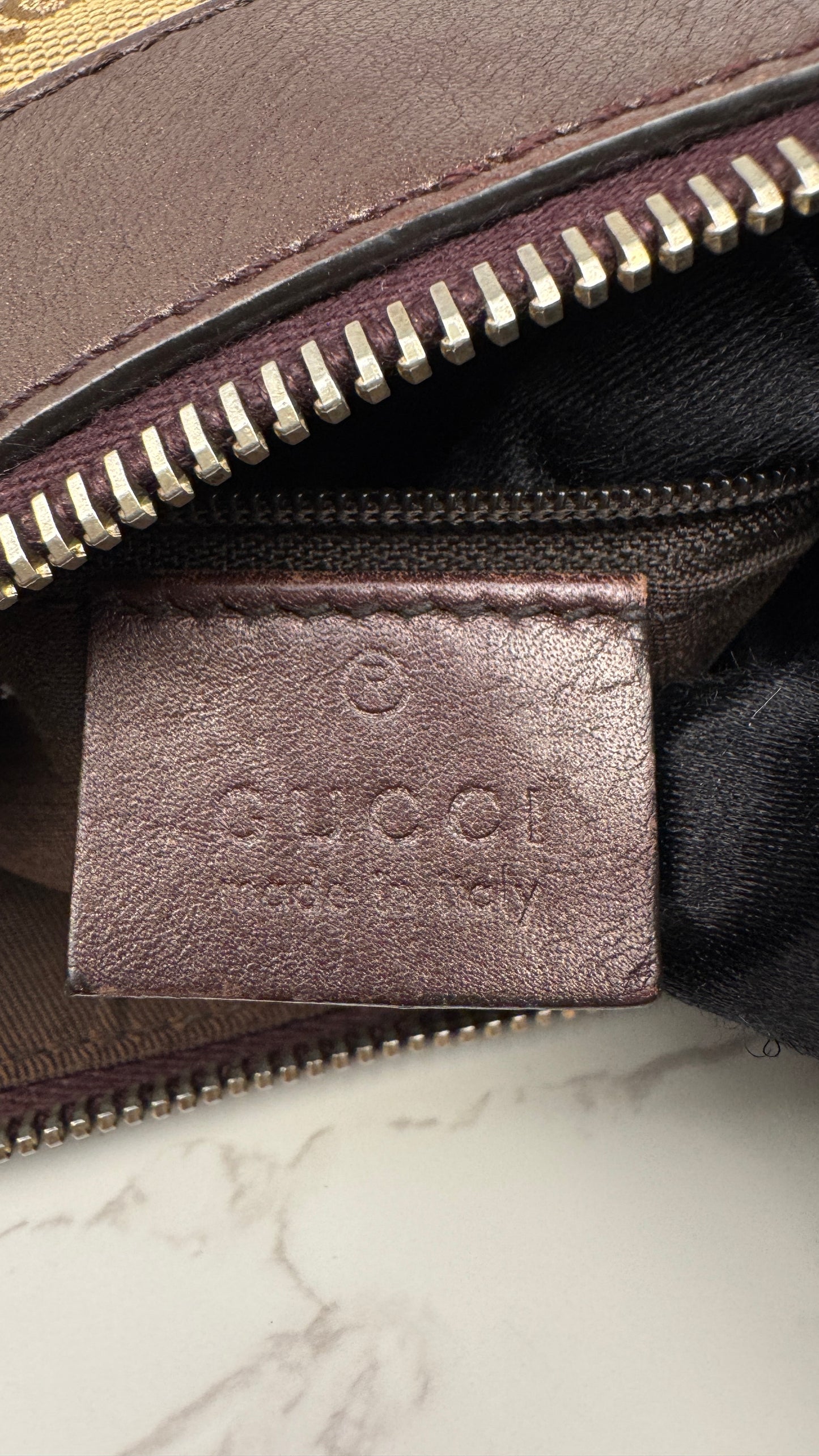 Gucci Abbey D-ring GG Canvas Brown