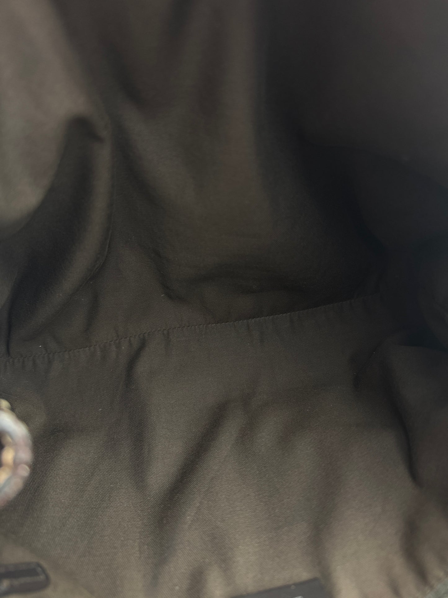 Gucci sukey GG Canvas Medium