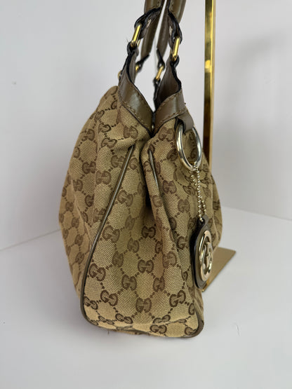 GUCCI Sukey Hobo GG Canvas Kaki