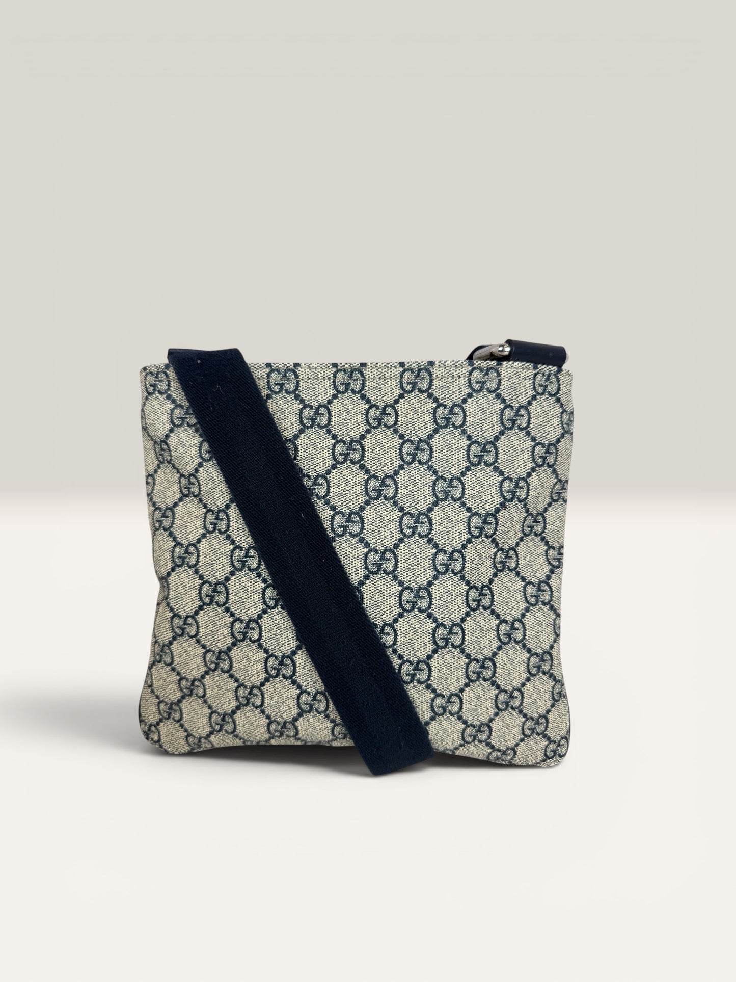 GU13👜 Gucci Mini GG Supreme Crossbody Navy