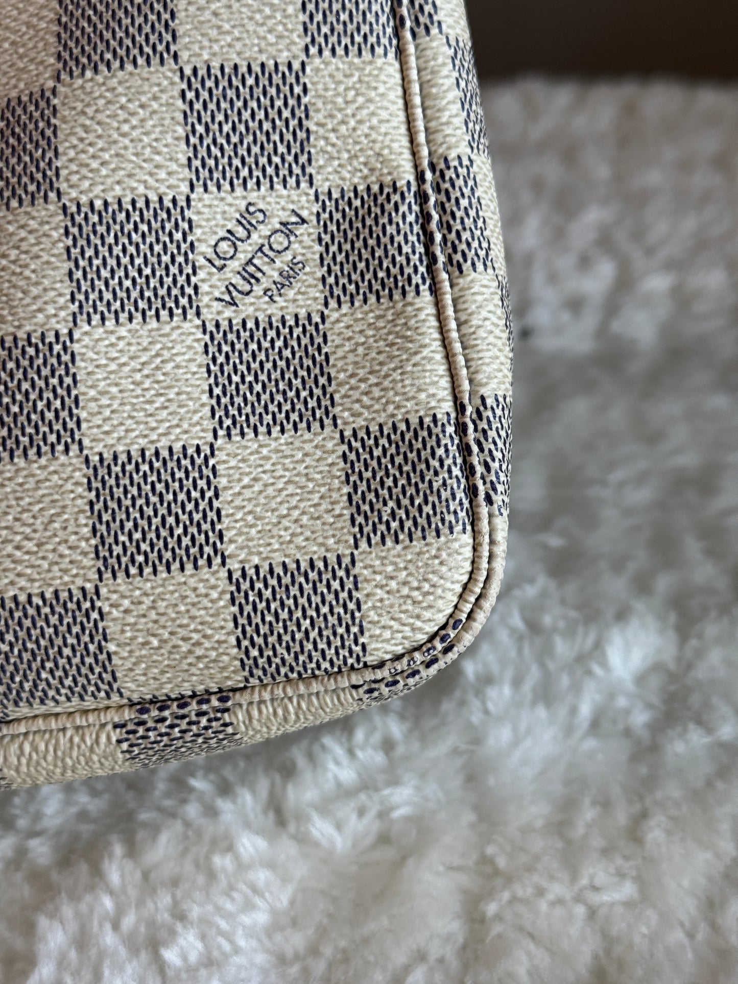 LOUIS VUITTON Damier Azu Pochette Accessories