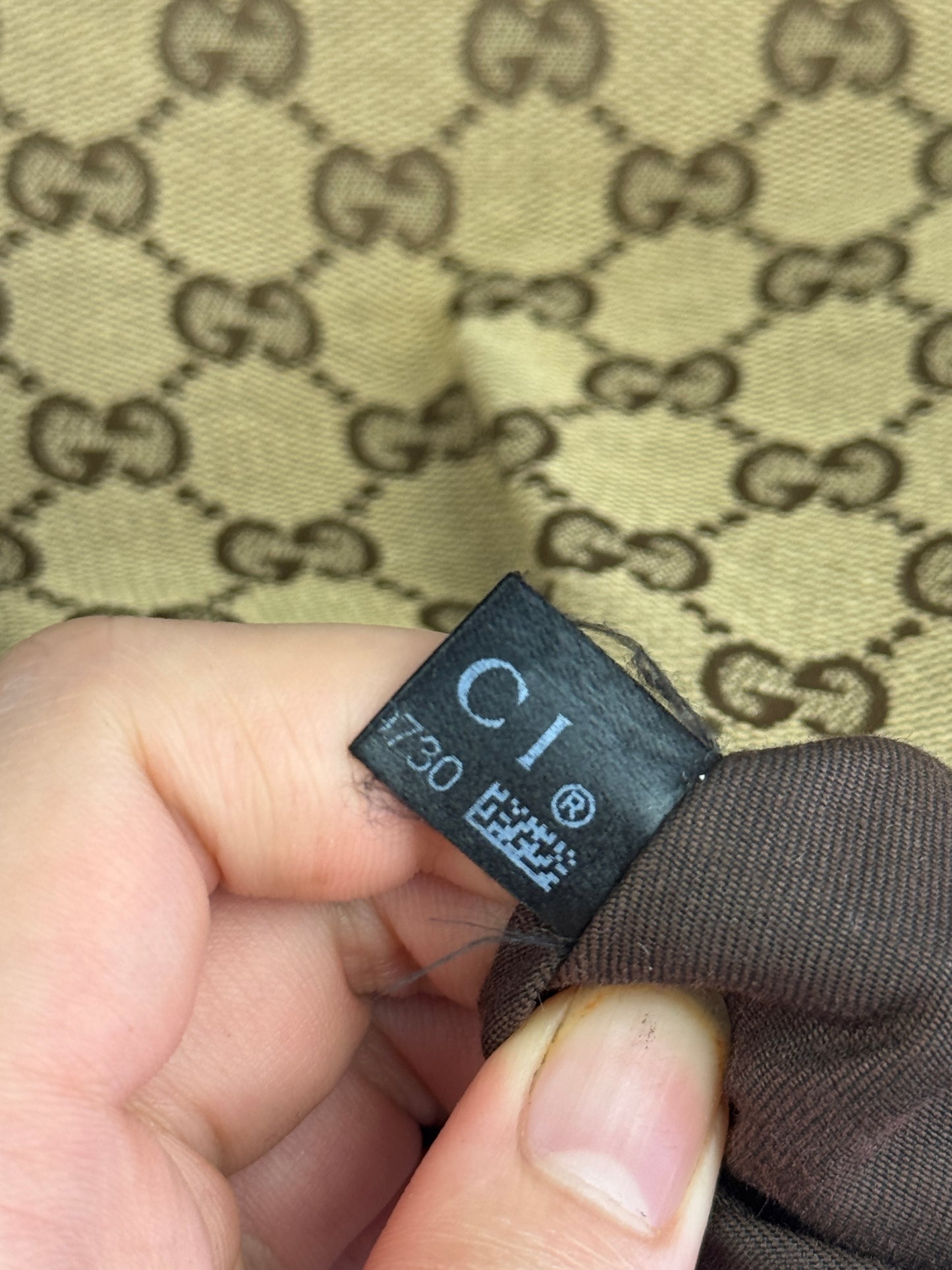 GUCCI Sukey Hobo GG canvas Medium