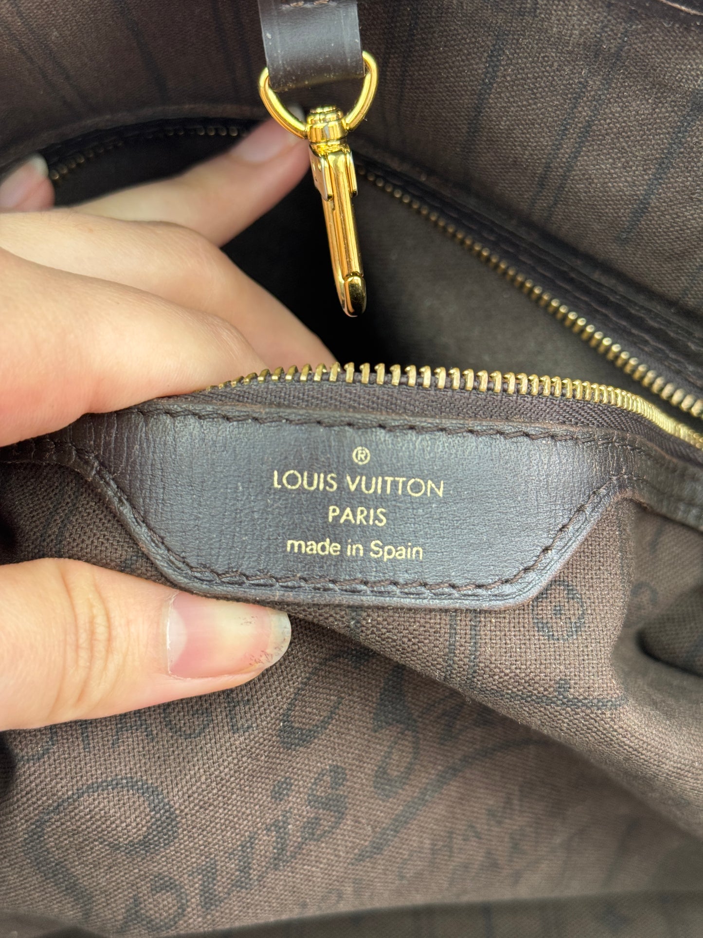LOUIS VUITTON Neverfull MM Monogram Idylle MM