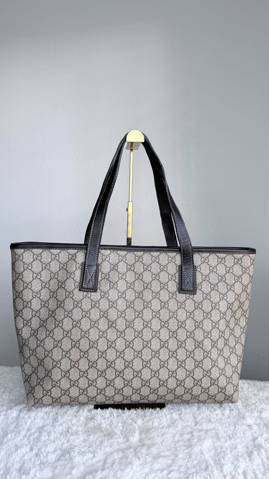 GUCCI Tote Medium GG Supreme Coated canvas brown