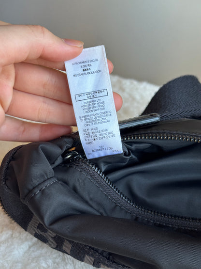 BURBERRY Nylon Check Sonny Bum bag Achieve beige Black