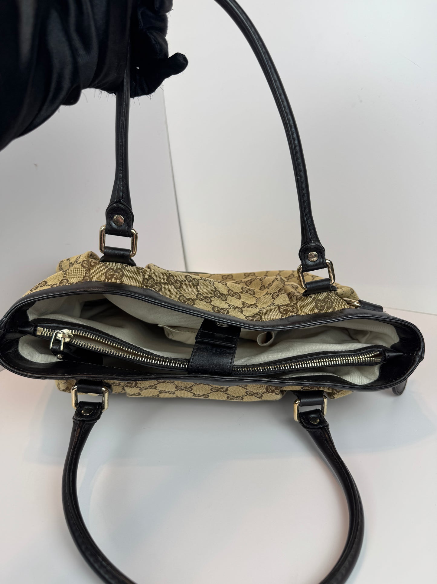 GUCCI Sukey Tote GG Canvas Brown