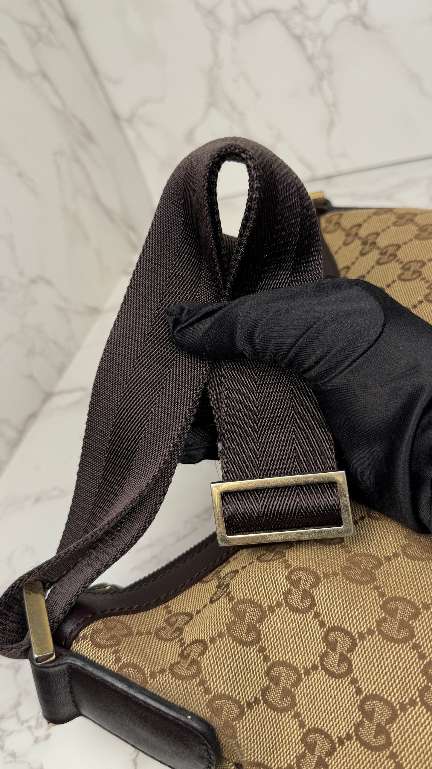 Gucci Half Moon Shoulder GG Canvas Brown