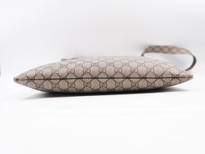 GUCCI Web Loop Messenger