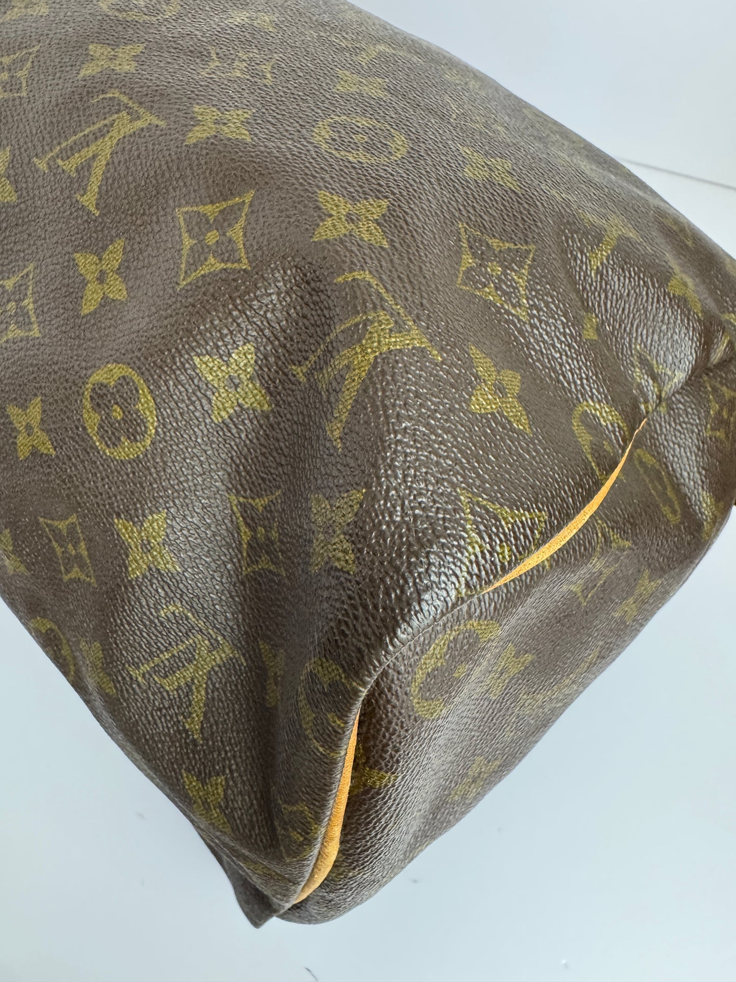 Louis Vuitton Speedy Vintage 40 Monogram