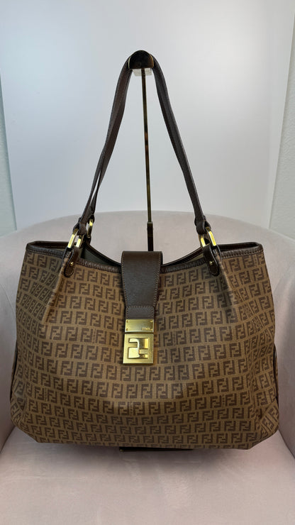 Fendi Zucchino Spalmati Chiusura tote bag in brown coated canvas with brown leather trim