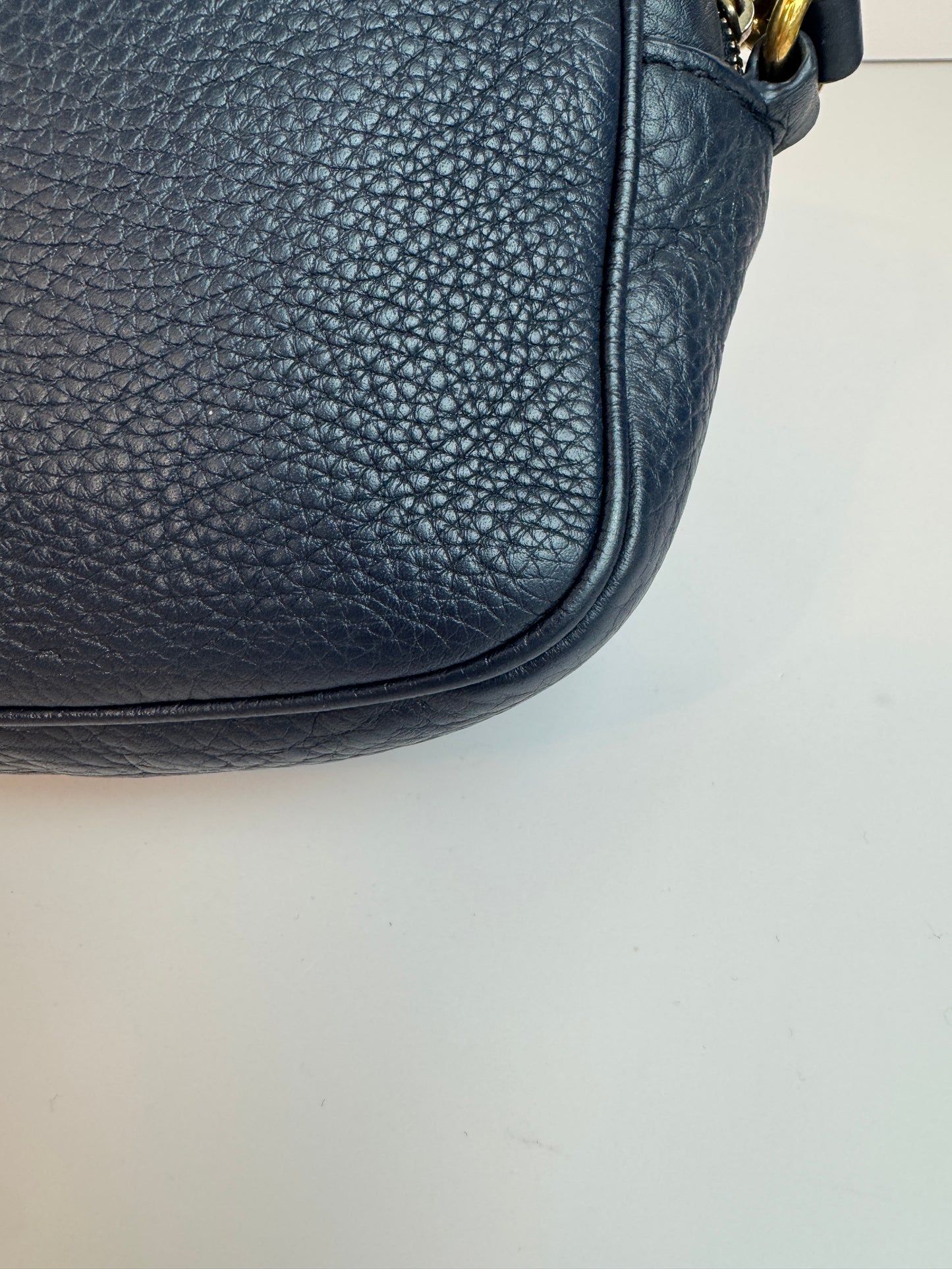 Gucci Soho Disco Camera bag in Navy leather Crossbody