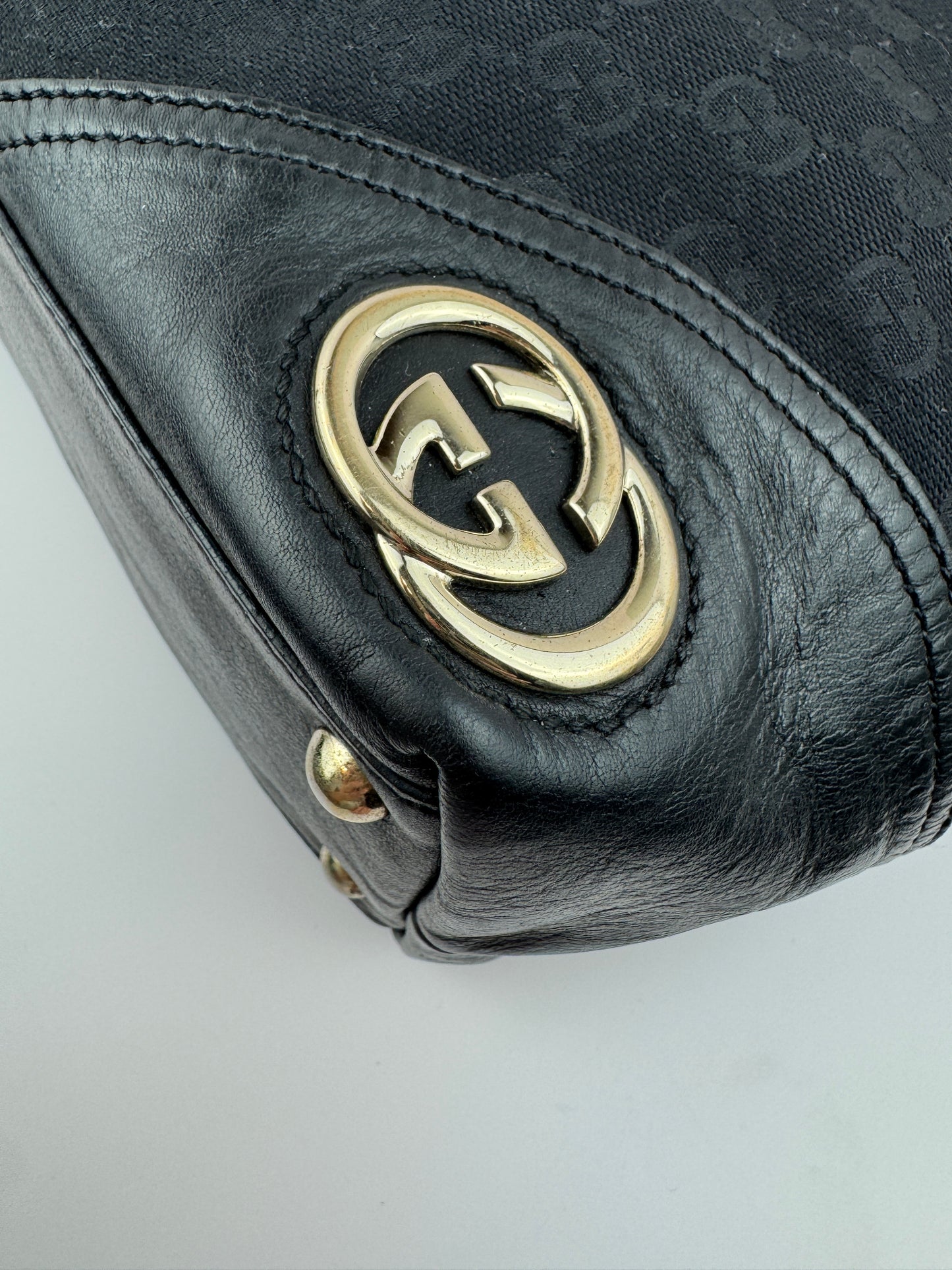 Gucci New Britt Tote Black Medium Monogram