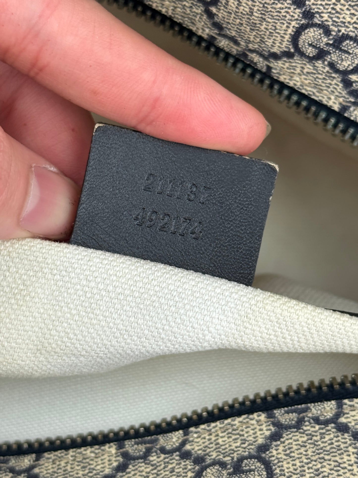 GUCCI Tote Medium GG Supreme Coated canvas Navy